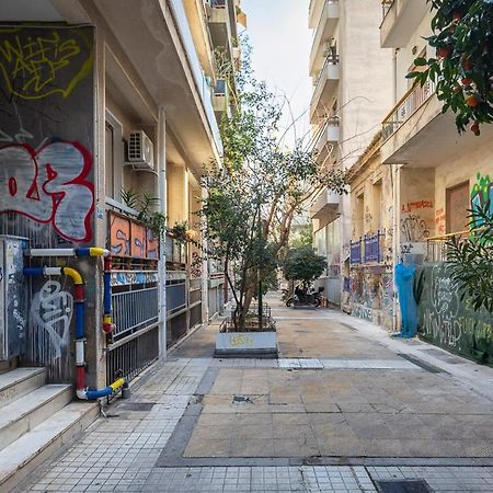 Comfort Aparment In Exarcheia أثينا المظهر الخارجي الصورة